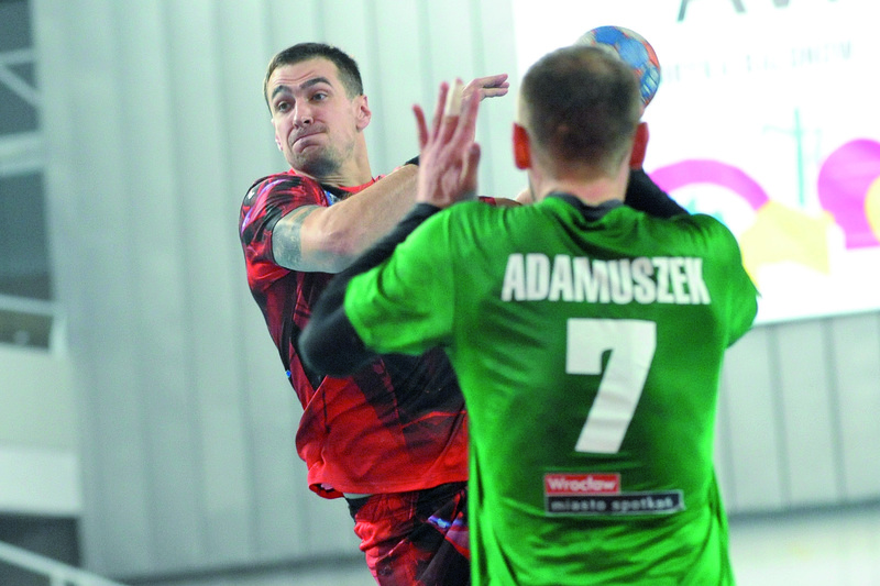 Witek Titow, najlepszy strzelec rundy zasadniczej PGNiG Superligi zdobył 134 bramki. Fot. fotoMiD