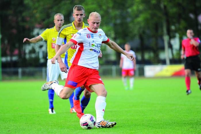 Arkadiusz Ciach strzelił bramkę dającą Legionovii remis. Fot. fotoMiD 
