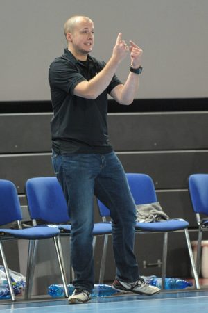 Zespół tego dnia prowadził trener Marcin Smolarczyk Fot. fotoMiD