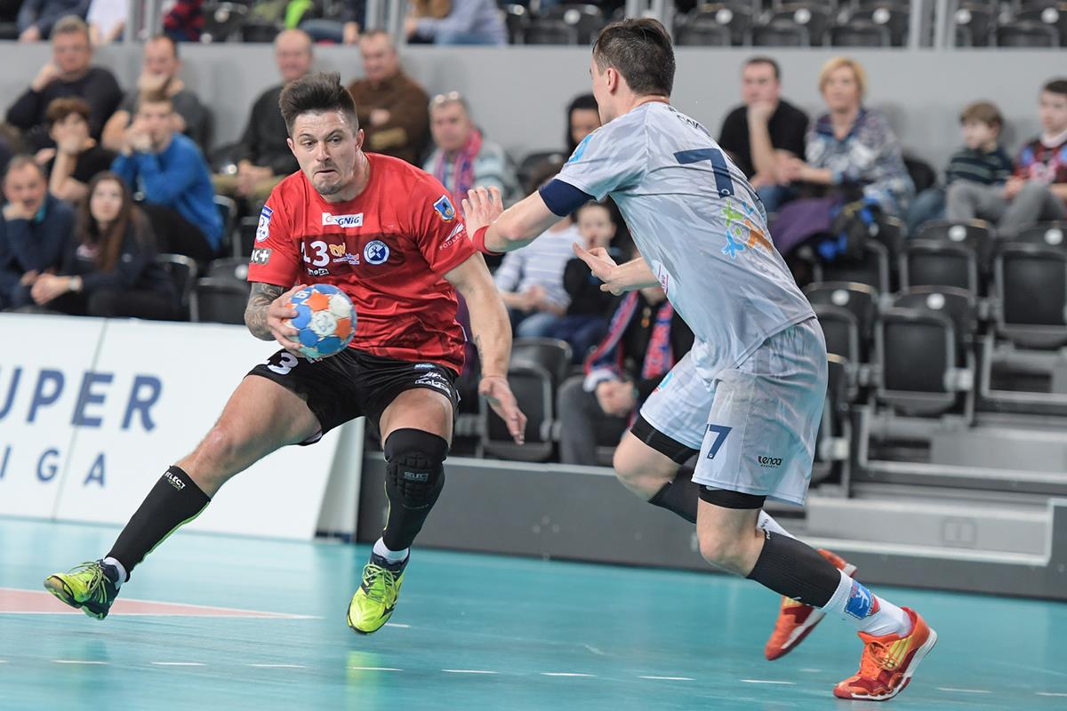 Oleksandr Kirilenko kontra Kamil Ciok Fot. fotoMiD